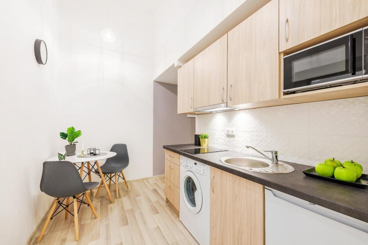 Citystay Narutowicza Lodz Apartment Екстериор снимка